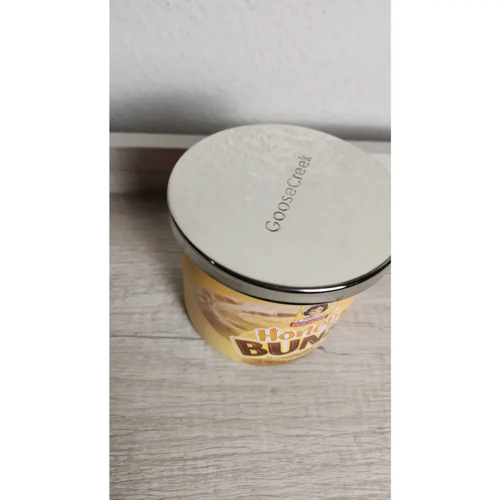 Goose Creek x Little Debbie Honey‎ Buns 3-Wick 14.5oz Candle